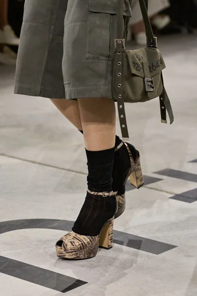 Look 140